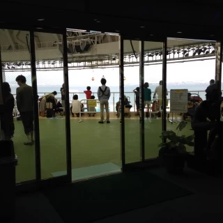 会場への扉