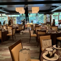 豪華な披露宴会場