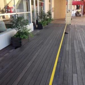 木のデッキのガーデン|386641さんのMARIERA(クルーズスタイルウエディング)の写真(194046)