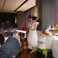 披露宴