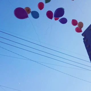 テラスからバルーンリリース！