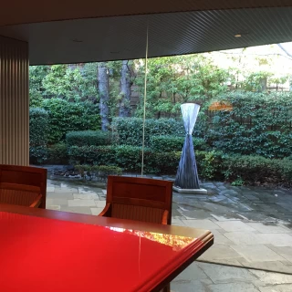 親族控え室からも緑が見え、緊張感をほぐしてくれそうです。