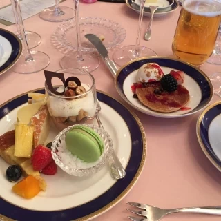 デザートビュッフェ