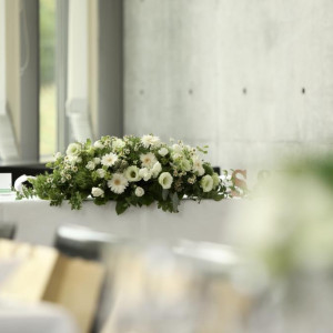 会場とマッチした装花|400544さんのカノビアーノ カフェの写真(232234)