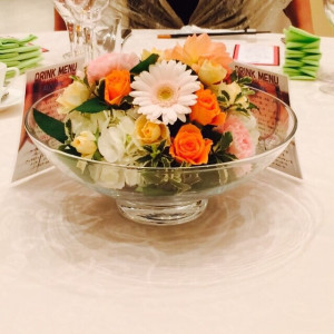 披露宴会場、テーブルのお花|401290さんのヴィラ・グランディス ウェディングリゾート 福井の写真(312399)