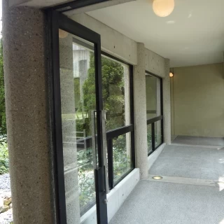 チャペルロビーからの入り口