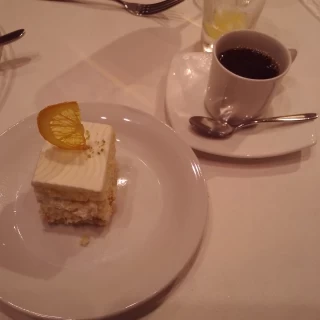 料理6 ケーキとドリンク