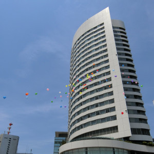 バルーンリリース。基本的に、着岸時に行う。|407066さんの東京ヴァンテアンクルーズの写真(259175)