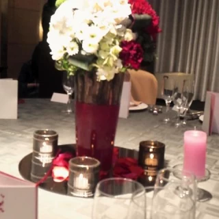 モダンテイストの会場