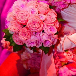ピンク色のバラを基調とした花束|409901さんのTOKYO AMERICAN CLUB（東京アメリカンクラブ）の写真(254568)
