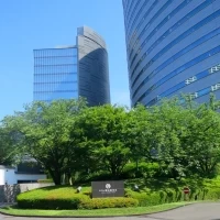 宿泊棟も含めた外観です。