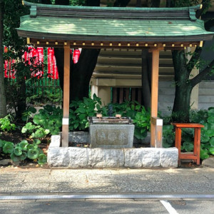 神社らしく情緒あふれる手洗水。|410134さんの日枝あかさかの写真(640304)