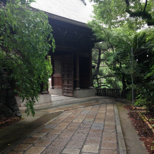 神前式の会場の社務室|411032さんの小倉城内 八坂神社の写真(258799)