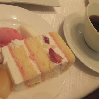 ウェディングケーキのおすそわけ