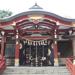 神殿の正面です。朱色が鮮やかです。|413234さんの居木神社の写真(269726)