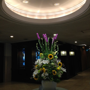 ロビーのお花|413330さんの久留米 萃香園ホテルの写真(269423)