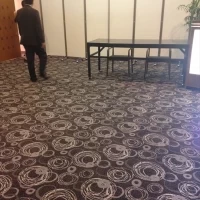 宴会会場前