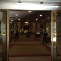 建物への入り口