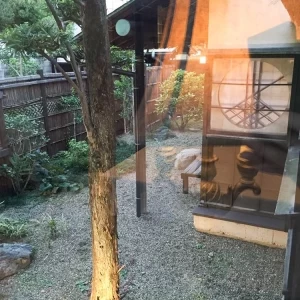 離れになっている和室はゲストの着替える部屋です|418735さんのラ・グランターブル ドゥ キタムラの写真(300696)
