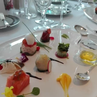 前菜と乾杯酒