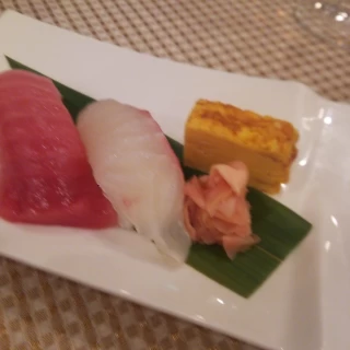 寿司。
