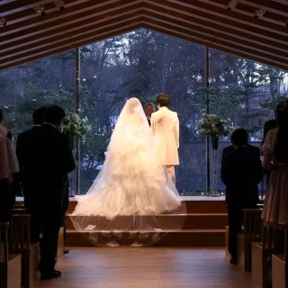 挙式会場  四季折々の景色が楽しめます