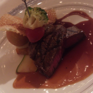 お肉料理|425615さんの大阪新阪急ホテル（ウエディング取扱終了）の写真(311954)
