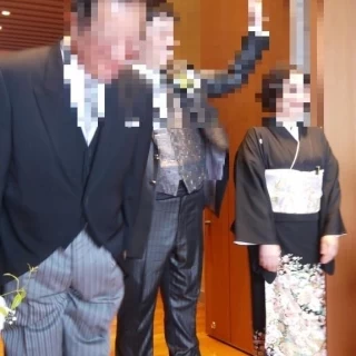 新郎登場