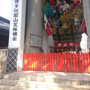 本殿のすぐ隣の装飾は圧巻|431396さんの櫛田神社(福岡県)の写真(331689)