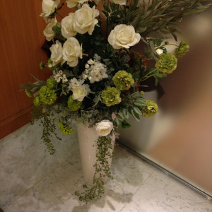 宴会場の装花|432996さんのHOTEL CENTRAZA HAKATA（ホテルセントラーザ博多）（ウエディング取扱終了）の写真(336217)