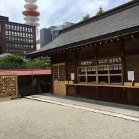 本殿前です