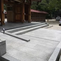 本殿の入口