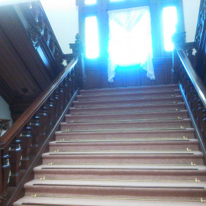 伝統的な趣のある階段です。|438549さんのThe Bankers Club(社団法人東京銀行協会 銀行倶楽部)の写真(361068)