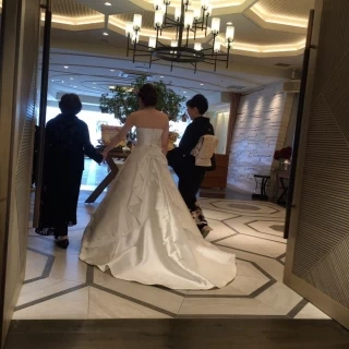 新婦中座