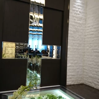 入場扉