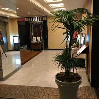 地下のロビー