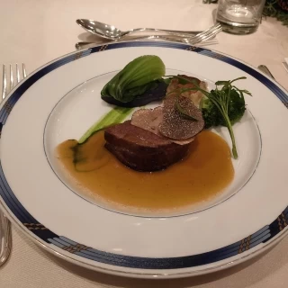 お肉料理