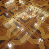 綺麗な寄木細工の床