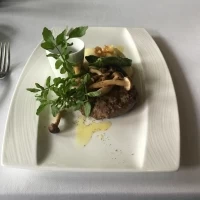お昼のコースのメイン料理