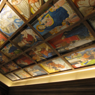 見学時写真：天井のフラスコ画。美術館のようで素敵でした。