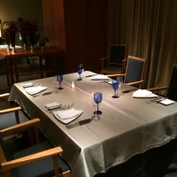 少人数の場合はこちらのお部屋を使って食事も可能とのこと。