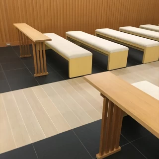 神殿の参列スペース