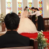 リハーサルを見守る父