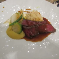 お肉料理