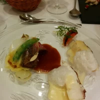 試食の料理　めちゃうまいです。