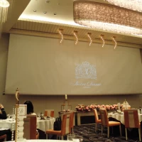 披露宴会場　