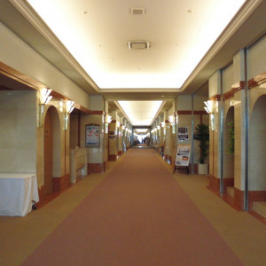 ホテル内のフロア|450491さんの神戸フルーツフラワーパーク ブライズハウスの写真(452097)