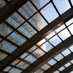 大階段の天窓　全天候型です。|450491さんのホテル京阪 ユニバーサル・タワー（ウエディング取扱終了）の写真(407292)