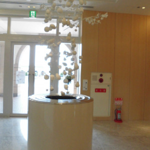 式場エントランス　オブジェ|450491さんの神戸フルーツフラワーパーク ブライズハウスの写真(452067)