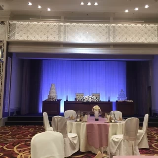 一番広い会場では迫力のプロジェクションマップングができる